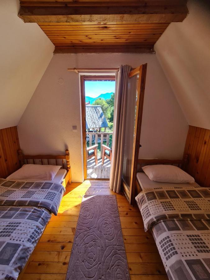 Eco Village Nevidio Poscenje Номер фото